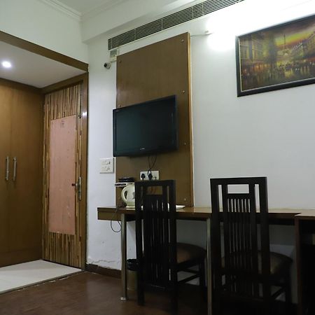 Hotel Parth Inn Ghaziabad Eksteriør bilde