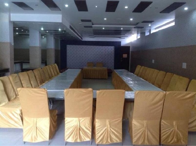 Hotel Parth Inn Ghaziabad Eksteriør bilde