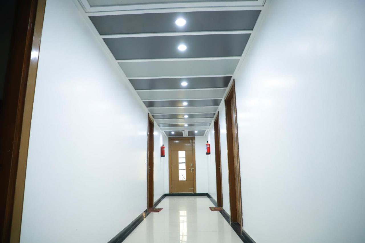 Hotel Parth Inn Ghaziabad Eksteriør bilde