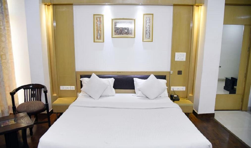 Hotel Parth Inn Ghaziabad Eksteriør bilde