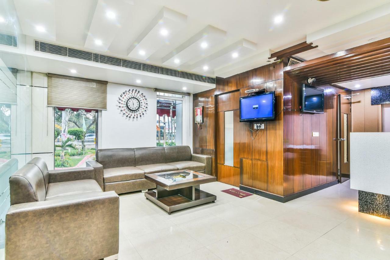 Hotel Parth Inn Ghaziabad Eksteriør bilde