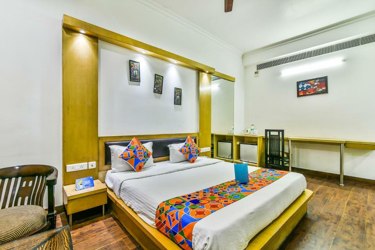 Hotel Parth Inn Ghaziabad Eksteriør bilde