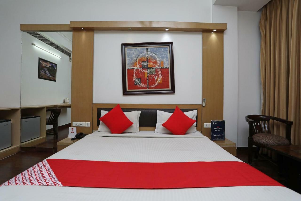 Hotel Parth Inn Ghaziabad Eksteriør bilde